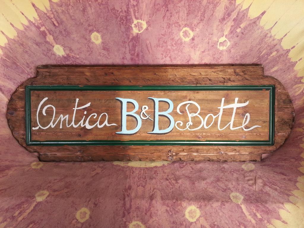 B&B Antica Botte Сассари Экстерьер фото