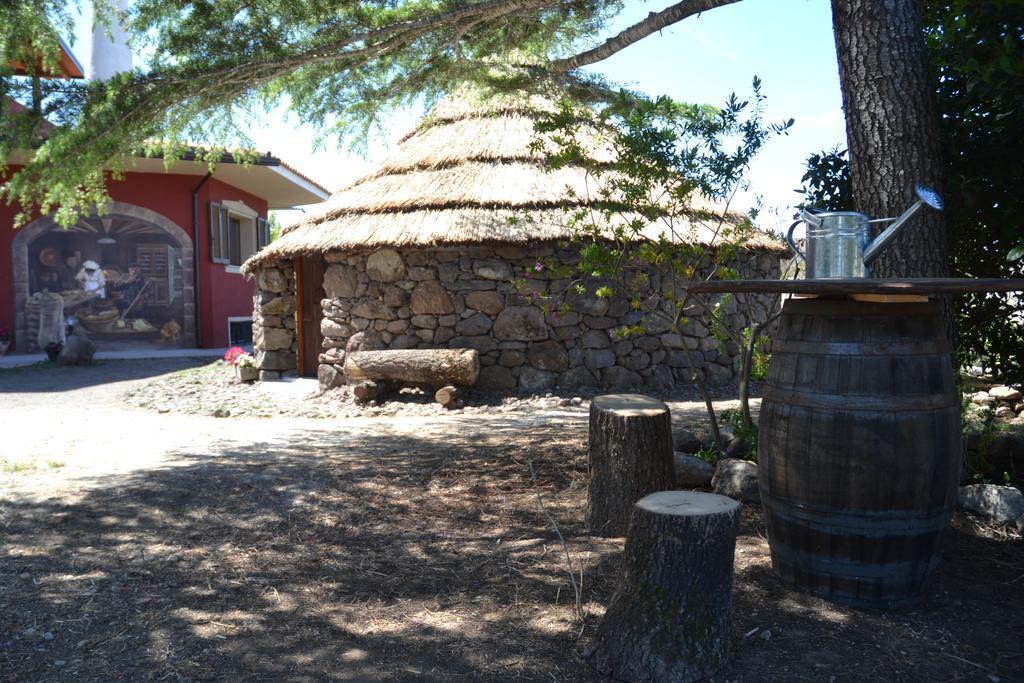 B&B Antica Botte Сассари Экстерьер фото