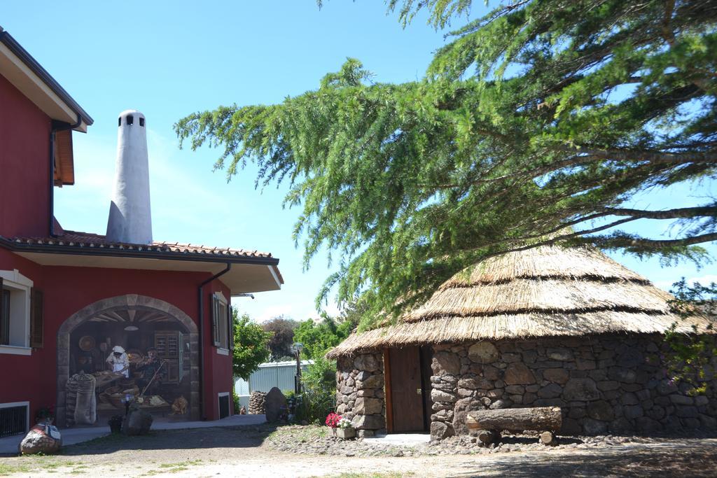 B&B Antica Botte Сассари Экстерьер фото