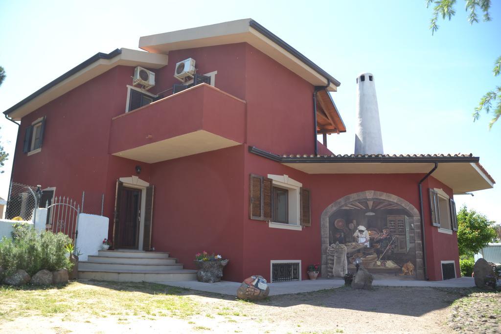 B&B Antica Botte Сассари Экстерьер фото