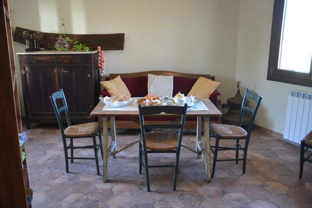 B&B Antica Botte Сассари Экстерьер фото