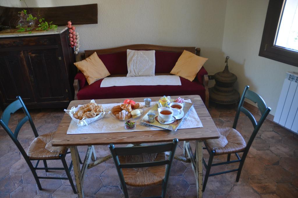 B&B Antica Botte Сассари Экстерьер фото